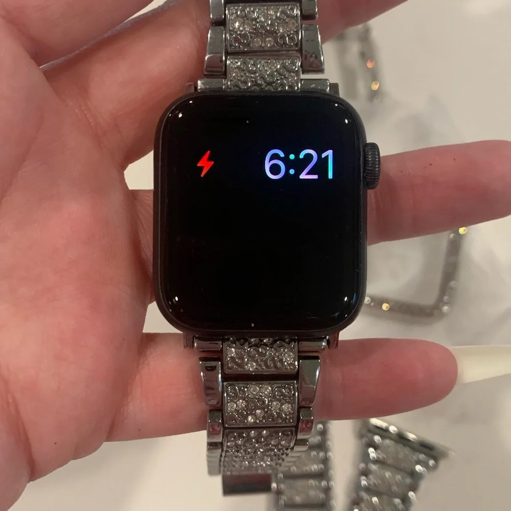 Apple elegant smartwatch